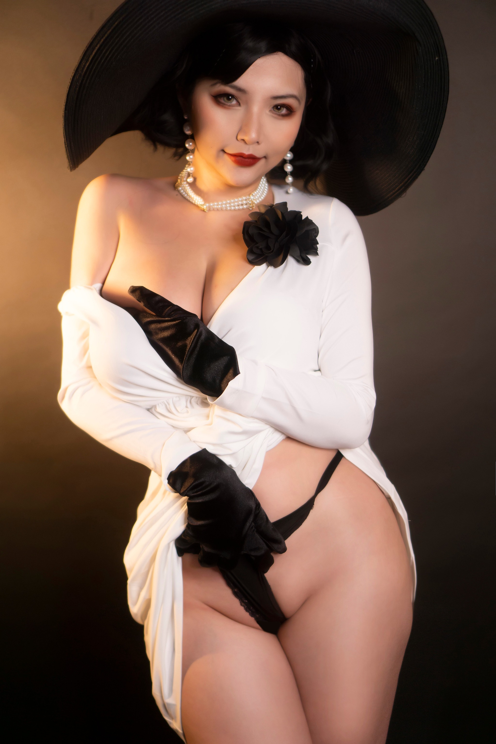 图片[1]-Hana Bunny – NO.061 Lady Dimitrescu[16P]-XikXak